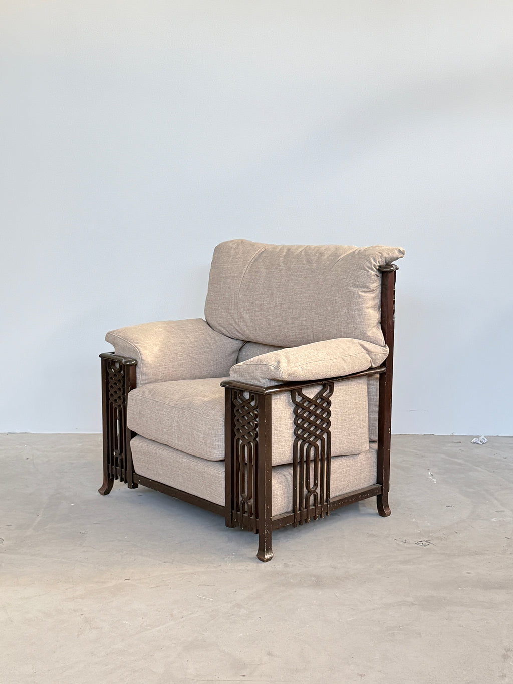 Giorgetti collezione Gallery mod. 6141/0, Italia, 1970 circa.