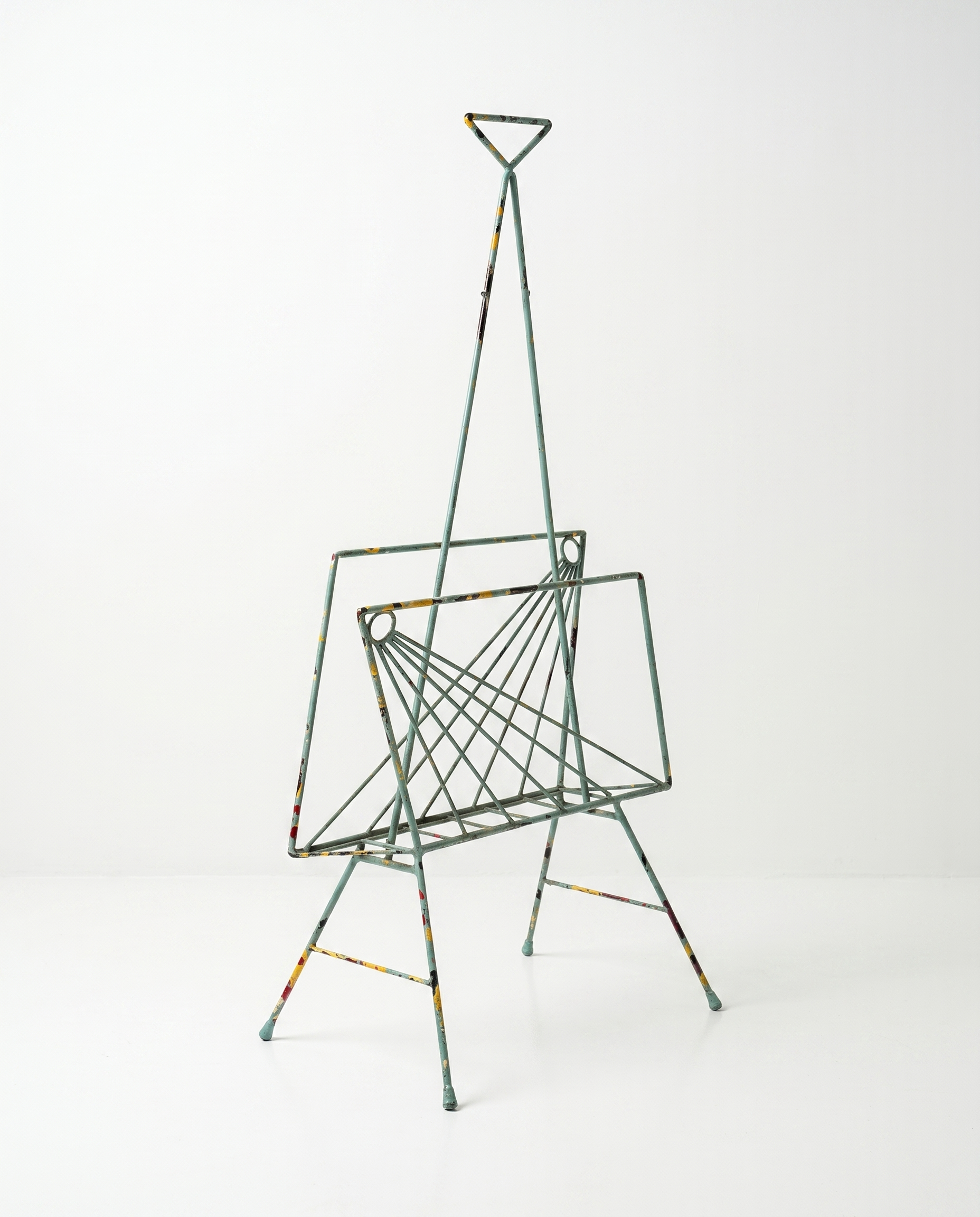 Magazine rack. Italy, 1940 c.