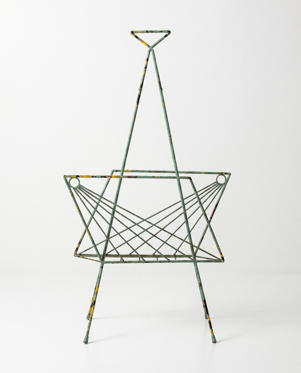 Magazine rack. Italy, 1940 c.